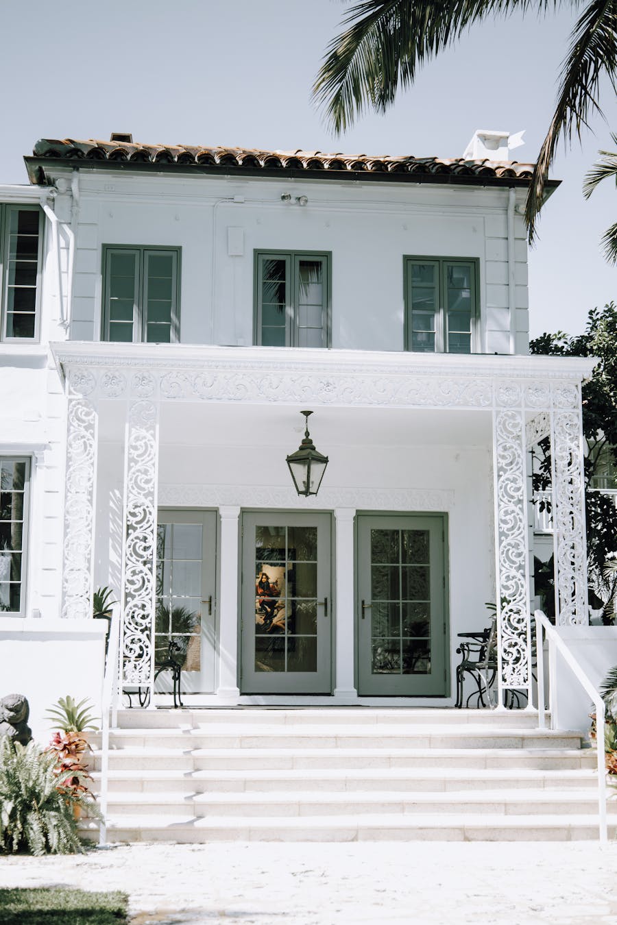 Тренды дверей 2025: что выбирают дизайнеры